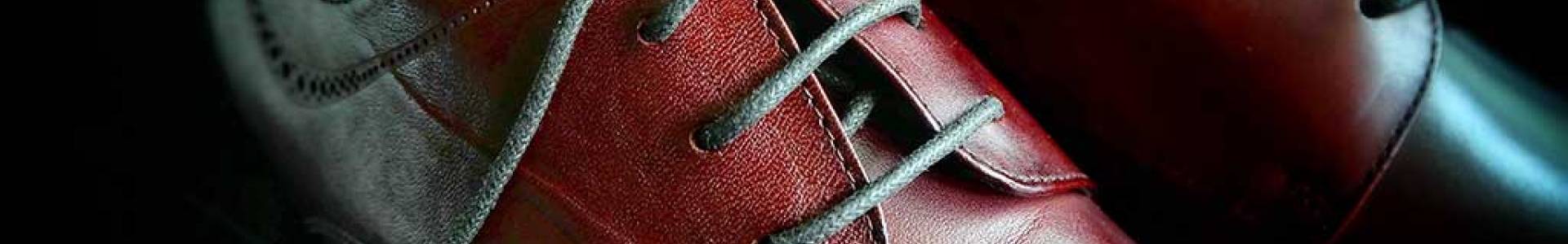 How to maintain waxed laces to maximize their lifespan?