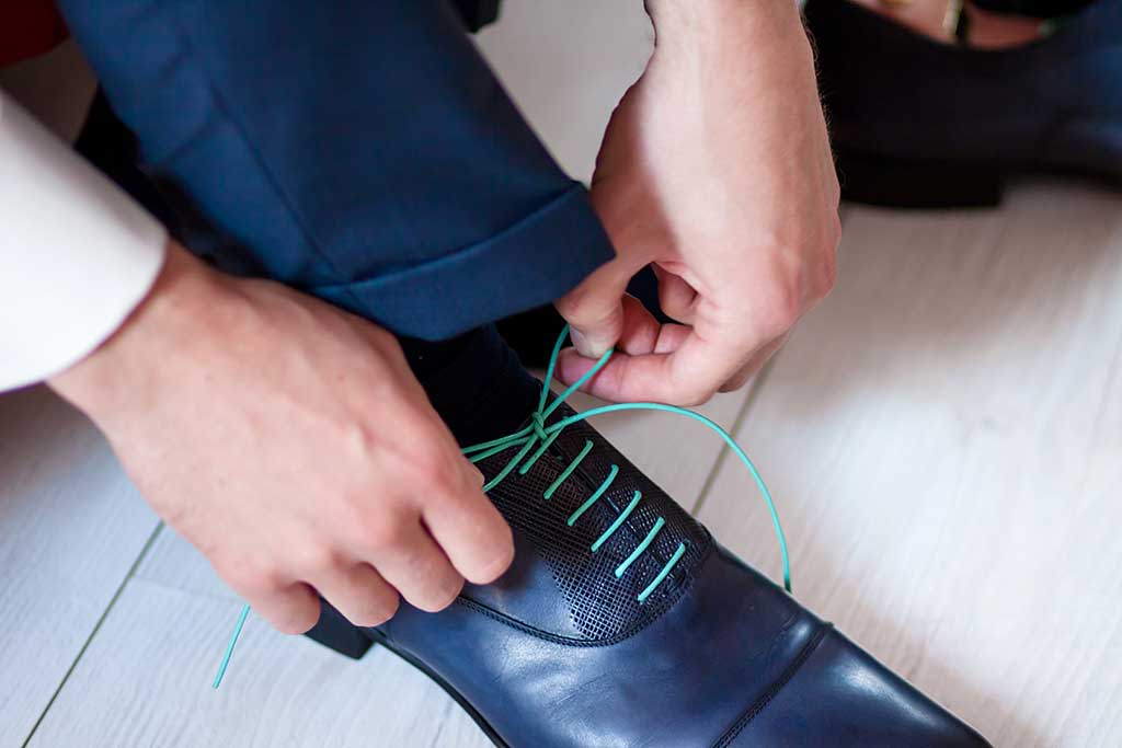 The properties of waxed laces